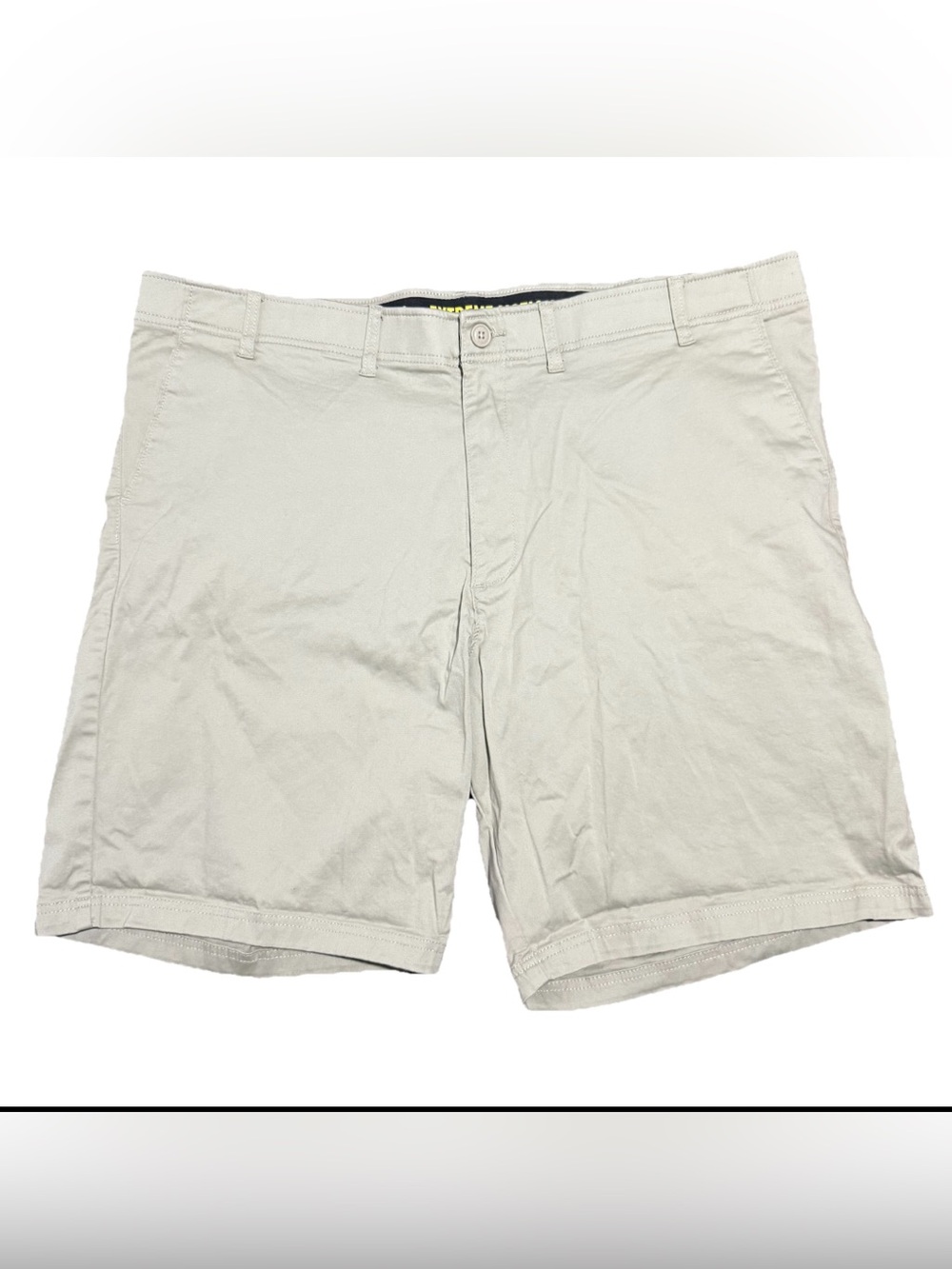 Men’s Lee Extreme Motion Performance Stretch Shorts Tan Beige Size 48 Comfort